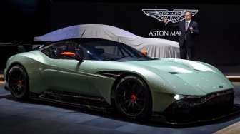 Aston Martin Vulcan. [REUTERS/Mike Segar]