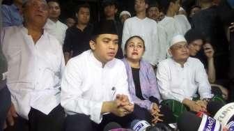 Takut Rusuh, Warga Dibagi Kupon Saat 40 Harian Olga Syahputra