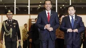 Begini Guyon Jokowi Saat Ditanya Soal Reshuffle Kabinet