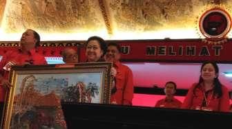 Kongres PDIP Ditutup, Megawati Lakukan "Stand Up Comedy"