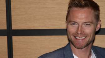 Ronan Keating Lamar Pacar di Thailand