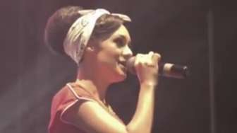 VIDEO: Dampingi SID, Brianna Simorangkir Sangat Anggun