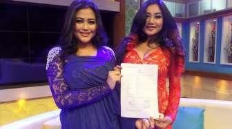 Alasan Pamela Safitri Senang Foto Selfie Telanjang