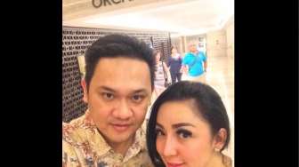 Farhat Abbas dan Regina Kembali Mesra
