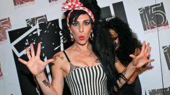 Pihak Keluarga Sebut Film tentang Amy Winehouse Menyesatkan