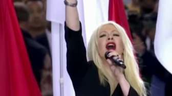 VIDEO: Duh, 10 Penyanyi Top Ini Gagal Nyanyikan Lagu Kebangsaan