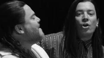 Keren, 2 Seleb Papan atas Ini 'Reka Ulang' Lagu "More Than Words"