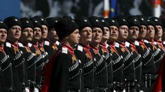 Parade Perayaan Hari Kemenangan [Reuters]