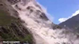 VIDEO: Longsor Mengerikan Terjadi Usai Gempa Besar Kedua di Nepal
