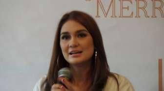 Luna Maya Dikaitkan Inisial LM, Apa Kata Dia?