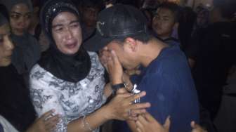 Jenazah Eri Yunanto Dimakamkan Selasa Malam