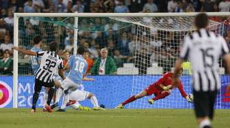 Alessandro Matri mengunci kemenangan Juve atas Lazio (21/5) [Reuters/Giampiero Sposito]