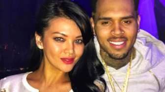 Foto Bareng Chris Brown, Farah Quinn: Di Luar Banyak yang Antre!