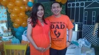 Istri Augie Fantinus Gelar "Baby Shower"