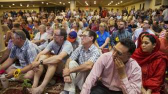 Ratusan Umat Kristen dan Yahudi Sesaki Masjid Arizona