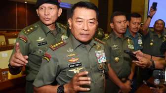 DPR Rapat Khusus Dengan Jenderal Moeldoko di Mabes TNI