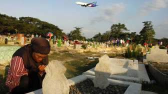 Tidak Berlaku Tumpang Tindih Makam di TPU Semper