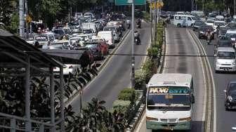 Supir Angkot Hafal Copet, Penumpang Sering Diberi Kode