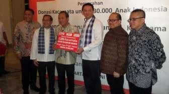 Dapat 7.285 Kacamata dan Bus Tingkat Pariwisata, Ahok Senang