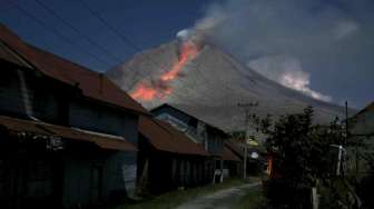 Gunung Sinabung Terus Semburkan Awan Panas Intensitas Tinggi