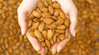 Makanlah 4 Kacang Almond Setiap Hari, Ini Efeknya pada Tubuh!