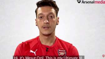 11 Pemain Terbaik versi Mesut Ozil, dengan Satu 'Cacat'