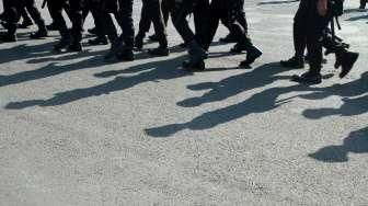 Berani Banget! Pembegal Ini Merampok dengan Menyamar Jadi Polisi