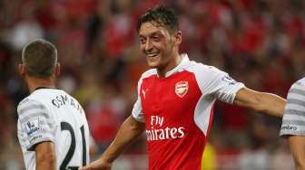 Mesut Ozil, Playmaker Paling Menonjol di Inggris Saat Ini?