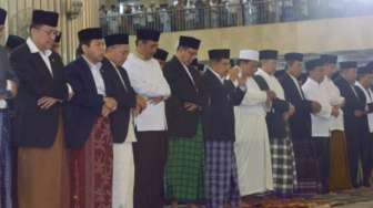 Ketua DPR Salat Idul Fitri di Masjid Istiqlal