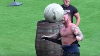 VIDEO: Julius, "Superman" Hidup dari Islandia