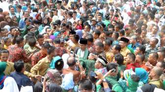 100 tahun Matlaul Anwar