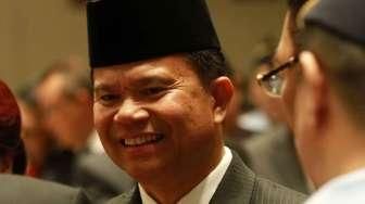 Siapa Ronny Sompie? Jenderal Pensiunan Polri hingga Dirjen Imigrasi yang Diperiksa KPK Terkait Kasus Hasto Kristiyanto!