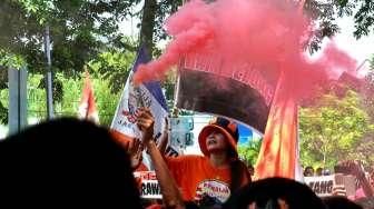 Jakmania Gerudug Kemenpora