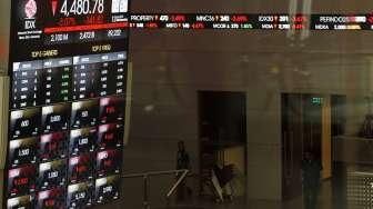 IHSG Dibuka Menguat 30,19 Poin