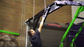 VIDEO: Ketika Petarung UFC Ditantang Menjadi Ninja