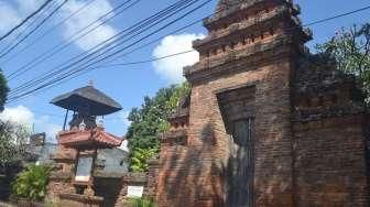 Ke Bali, Jangan Lupa ke Pura Maospahit, Peninggalan Kebo Iwa