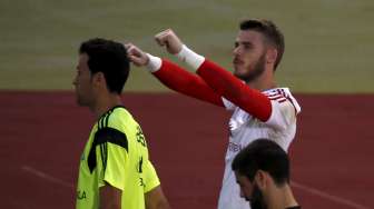 Penjaga gawang timnas Spanyol David De Gea ikuti sesi latihan di Las Rozas (3/9) [Reuters/Susana Vera]