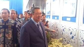 SBY Tersinggung, Ruhut: Pembantu Jokowi Cari Kambing Hitam