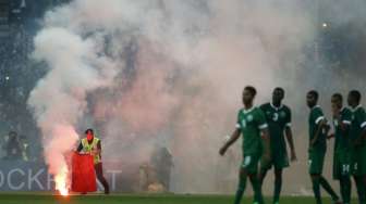Suporter Lempar Mercon, Malaysia Terancam Sanksi FIFA