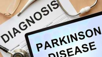 Studi: Meski Jarang, Pasien Covid-19 Bisa Alami Gejala Mirip Parkinson