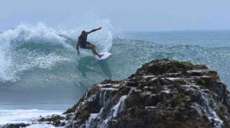 Melancong ke Mentawai, Tak Hanya Berselancar Loh!