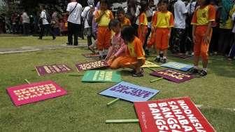 Rangkaian acara peringatan Hari Perdamaian Dunia yang digelar oleh Wahid Institute di Balai Kota DKI, Jakarta, Minggu (20/9/2015). [Suara.com/Kurniawan Mas'ud]