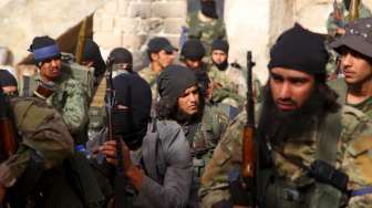 Pemberontak Suriah Serahkan Senjata Pemberian AS kepada Musuh