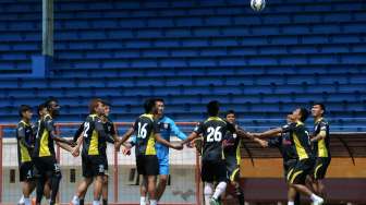 Kalahkan Arema, Mitra Kukar Enggan "Jumawa"