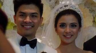 Chelsea-Glenn Janjikan Atmosfer 'Dunia Lain' di Resepsi Nikah