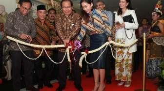 Tribute to Batik