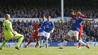 Lukaku Selamatkan Everton di Babak Pertama