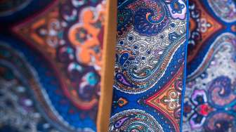 Bangga! Batik Indonesia Mejeng di Fashion Store Pakistan