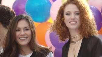 Wulan Guritno Bikin Jess Glynne Tersentuh