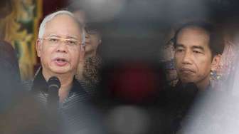 Jokowi Diam-diam Bertemu PM Najib Razak